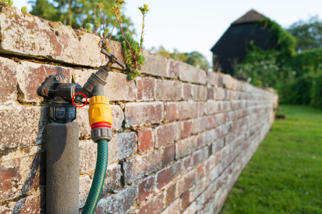 Garden tap with double check valve